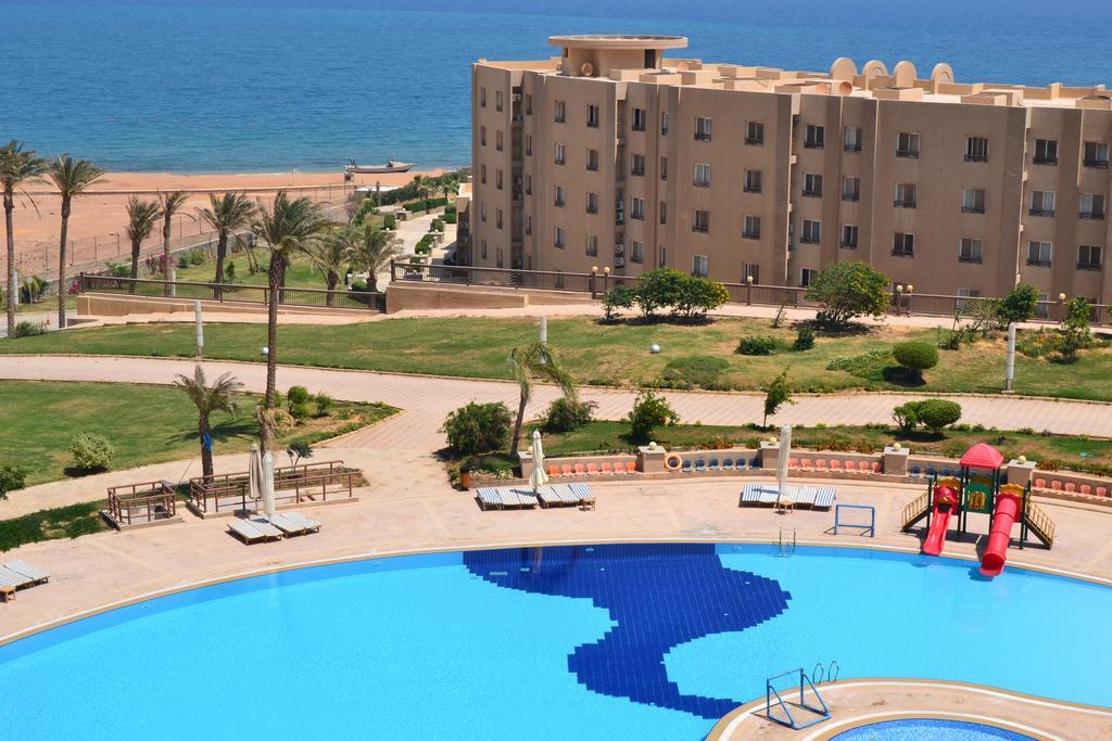 Grand Ocean Blue - Apartment 718 Ain Sukhna Ngoại thất bức ảnh